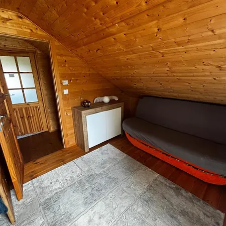 Holiday home Przystan Semlinska