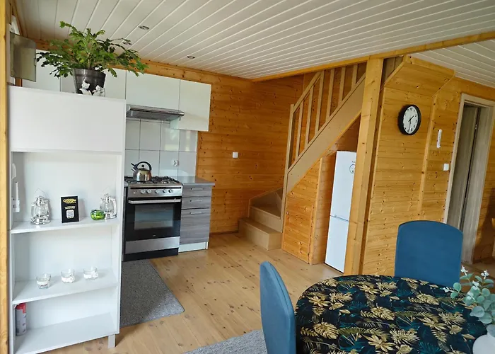 Przystan Semlinska בית נופש